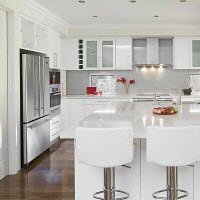 white kitchen cabinets